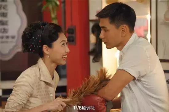 天天睡在身边的美貌妻子，竟有如此不为人知的一面？