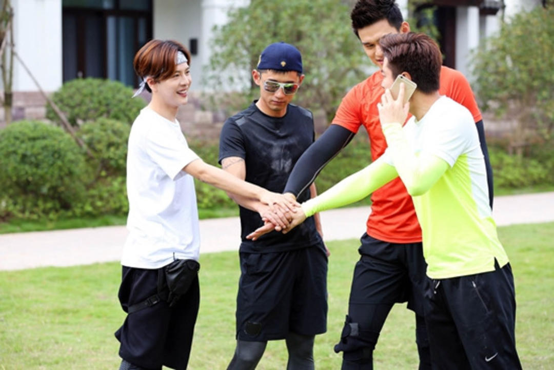 张继科综艺受伤,张继科受伤比赛采访