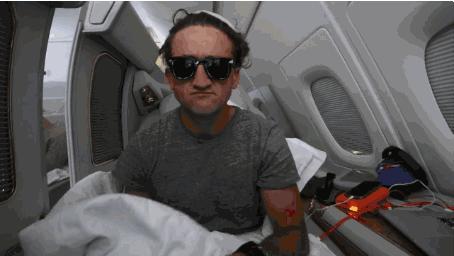 带淋浴的私人影院,4800元飞机头等舱