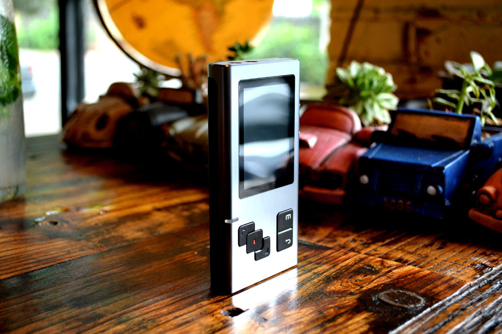 音乐是一种抹不掉的情怀，七彩虹C200HIFI*放播**器体验。