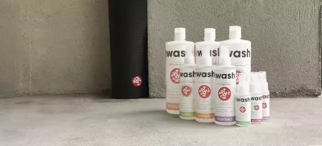 瑜伽初学者选择什么瑜伽垫,初学瑜伽在家练瑜伽垫如何选