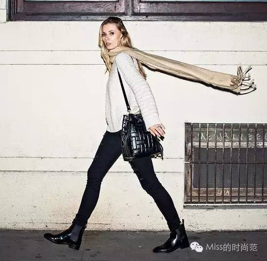粗跟英伦风复古短靴怎么搭配,搭配短靴穿出时髦复古风格