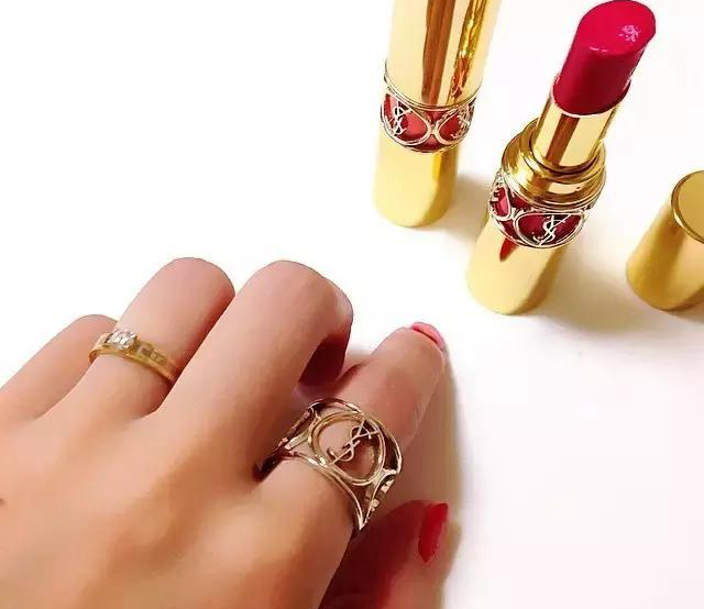 败家老婆买很多东西,败家老婆买了好多东西