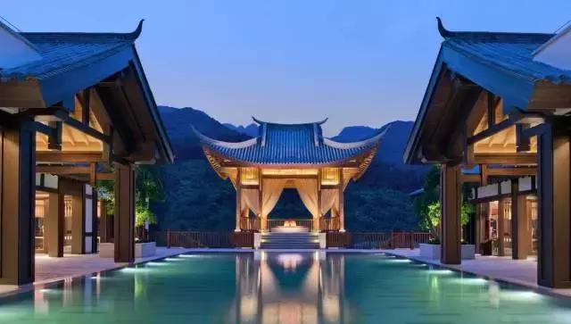 来一场浪漫的夏日之旅吧,适合三天两夜秋冬之旅