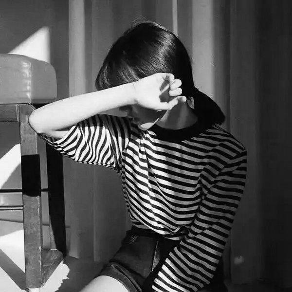 最好的道别就是不去打扰,曲终人散终究会习惯