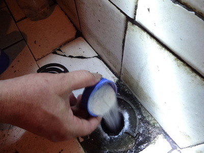 阳台下水道疏通多少钱,疏通阳台下水道管