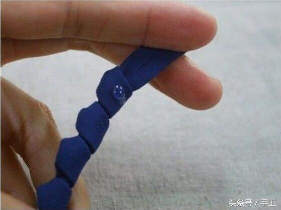 一个漂亮的发夹,简单而又漂亮的发夹怎样做