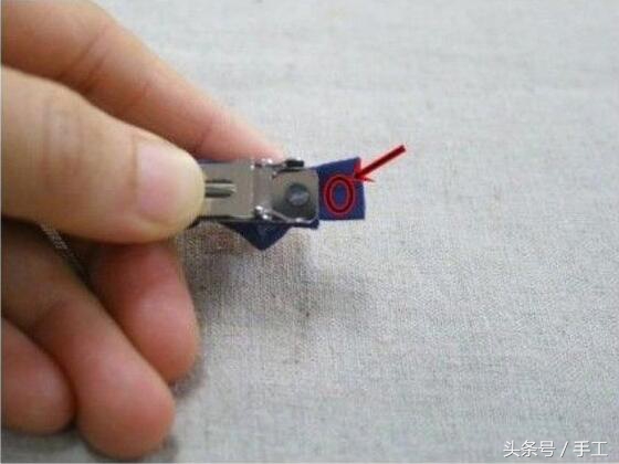 一个漂亮的发夹,简单而又漂亮的发夹怎样做