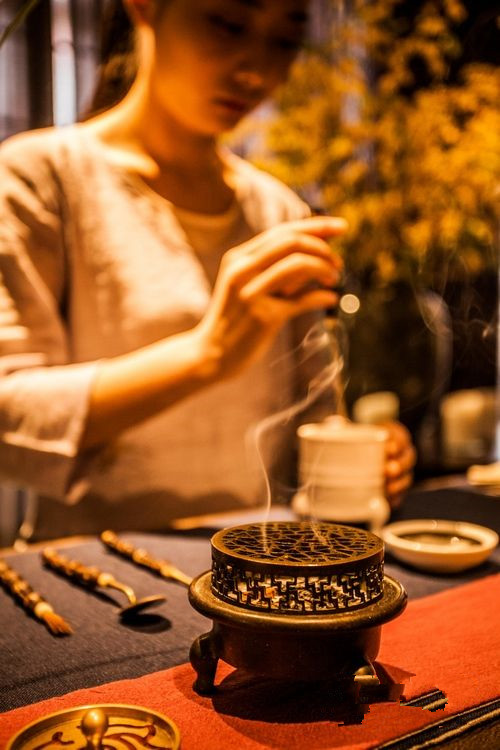 沉香的本味有哪些,檀香味与沉香味的区别