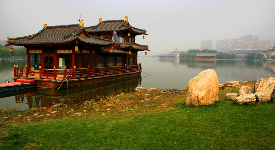 西安有没有浪漫的地方啊,西安适合情侣去的好去处