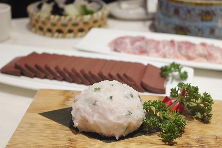 要你好玩,豆捞坊一人一锅的时尚小火锅