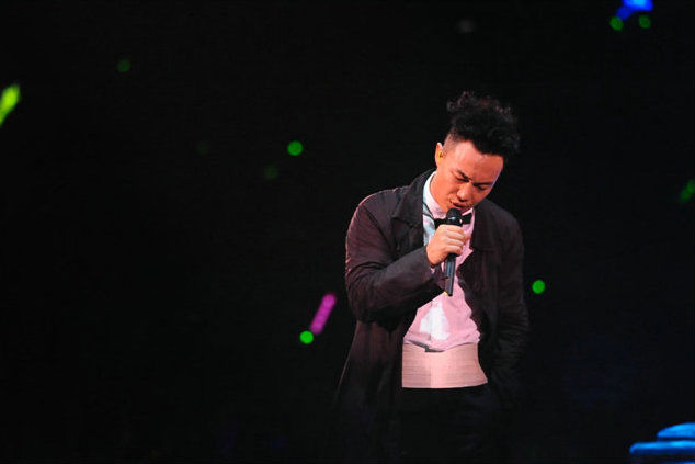 陈奕迅的歌曲被爱的人有恃无恐,被爱的人总是有恃无恐歌曲陈奕迅