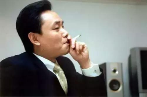 减刑21个月，黄光裕出狱前，国美已有1.5亿会员，遍地买买买