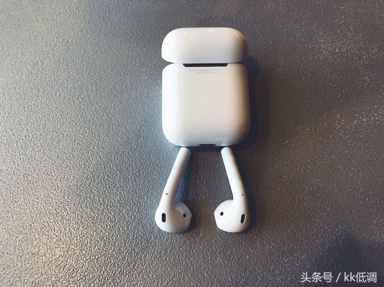 苹果耳机airpods第三代测评,苹果耳机airpodspro一代佩戴体验