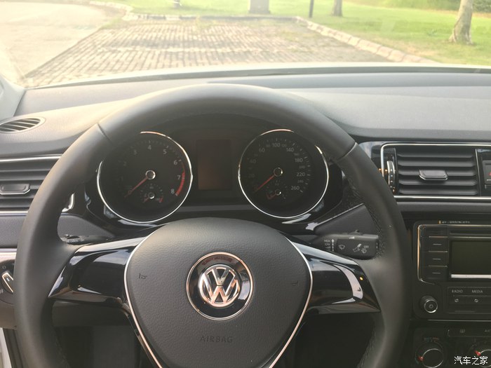 大众速腾2021款1.4t超越版试驾,大众速腾1.5t卓越版试驾评测