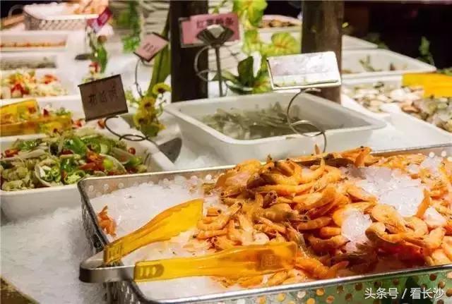 100元不到就能狠狠大吃一顿，这些肉肉肉肉肉的自助最值得一去