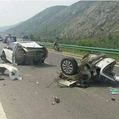 五菱vs比亚迪,公路坦克与比亚迪唐