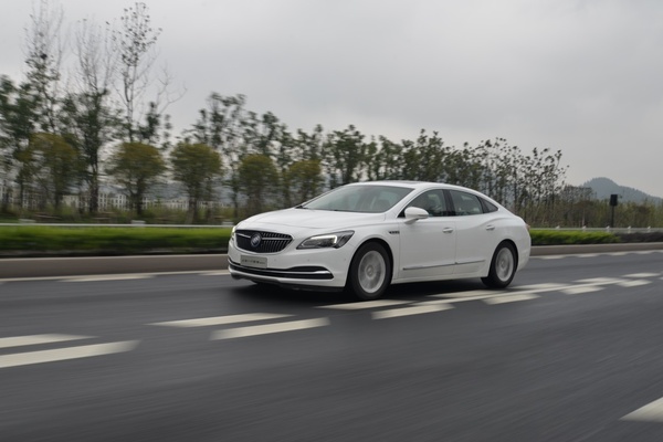 别克君越2021款652t豪华型油耗,实测别克君越油耗