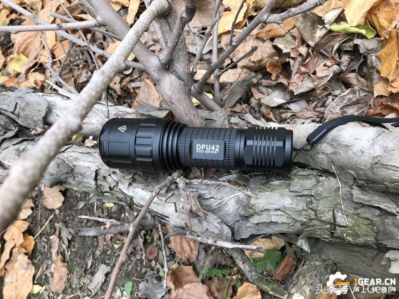 试用报告|手中的灯塔-BOSMA博冠DFU42手电测评