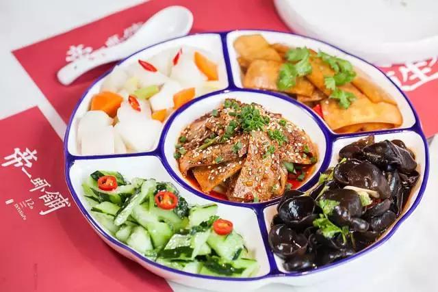 老板壕打5.8折,全年无休摄魂小龙虾,逼爆头我都要吃到Ta