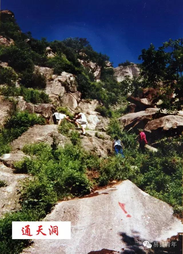 易县蔡家峪风景区有瀑布吗,易县蔡家峪景区人多吗