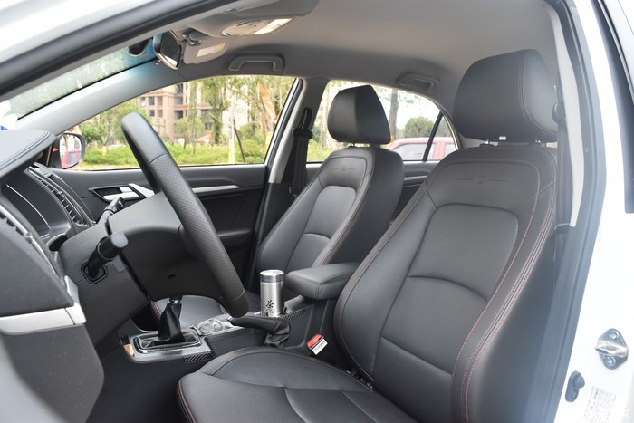 吉利远景2020款超值型,吉利远景新车值得买吗