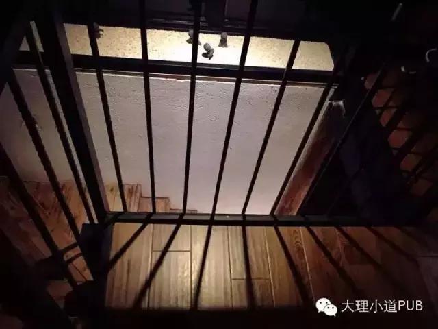 搜店|小道PUB大理谋生,小道谋爱,与好音乐不期而遇