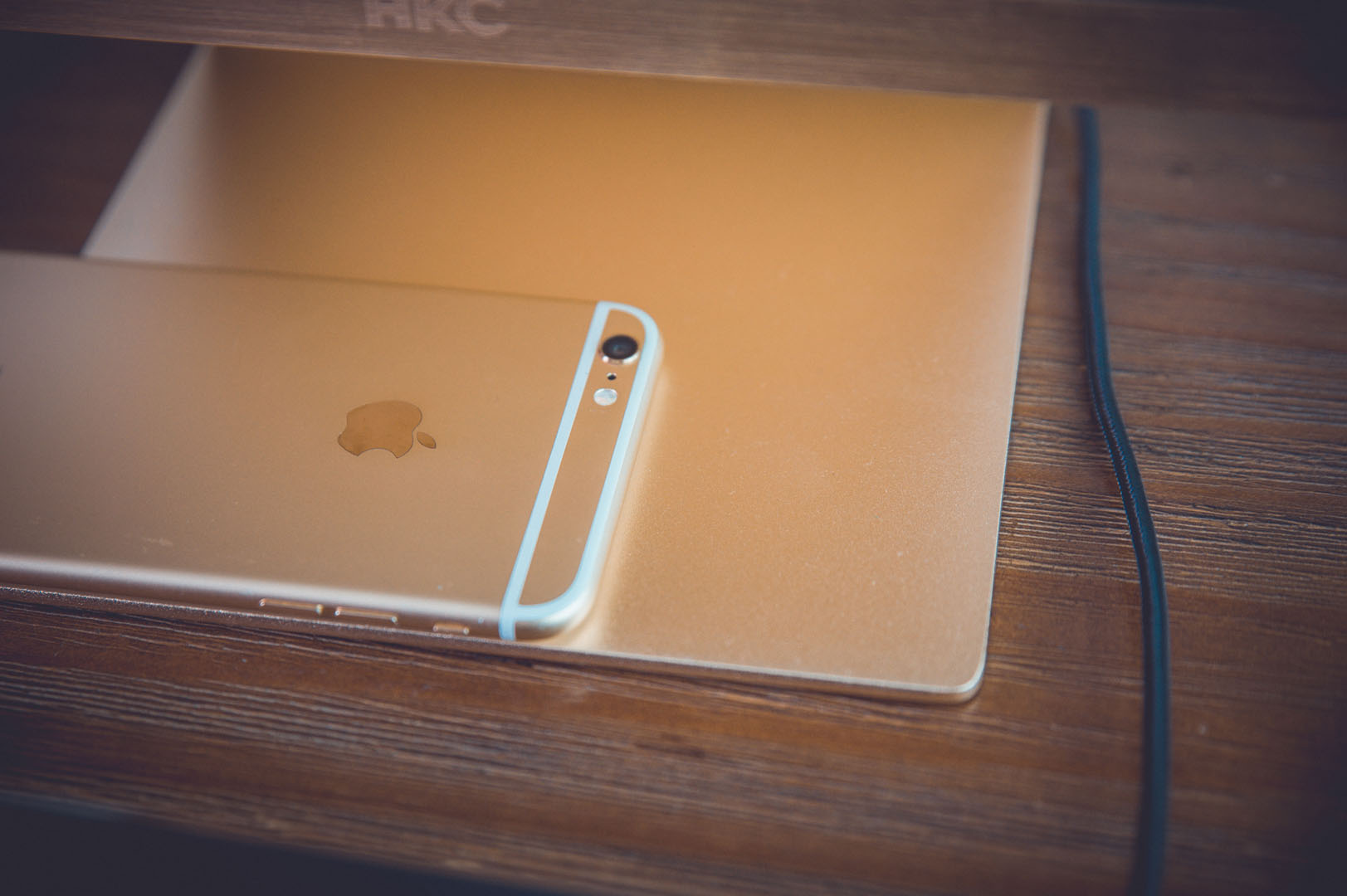 美女摄影师真情告白，显示器的选择是如此重要