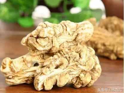 一到冬天手脚冰凉被窝捂不热,冬天手脚冰凉怎么捂热都不热