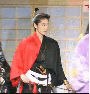 你妈做梦也没想到,你居然会被一个女人掰弯!