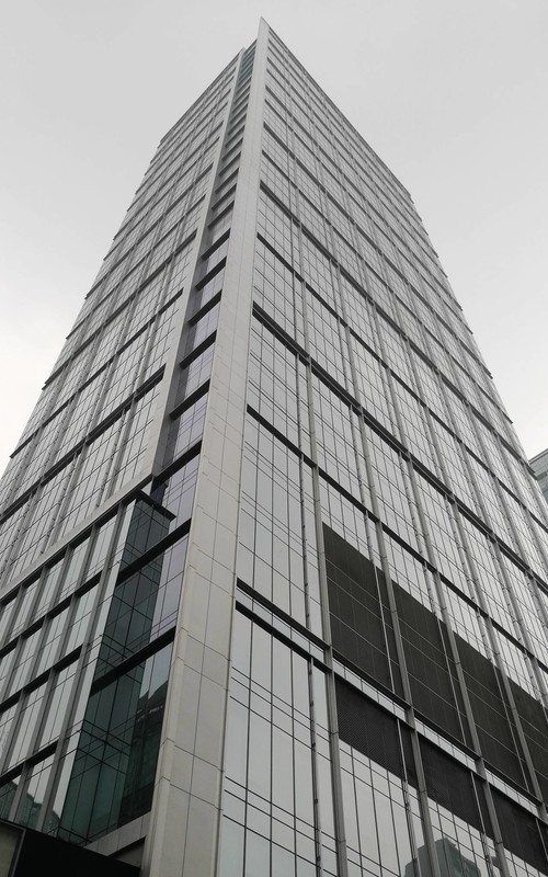 1599元荣耀畅玩40plus,699元的荣耀畅玩8c