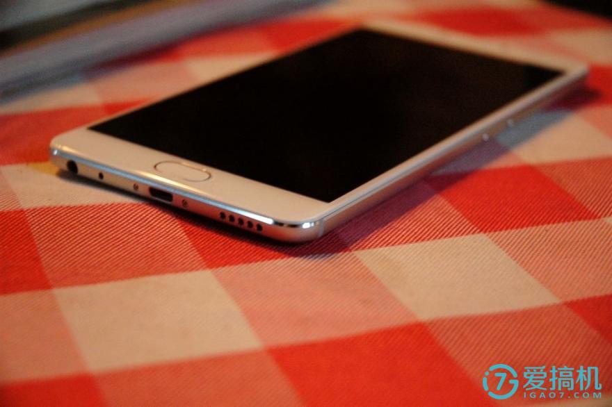 目前最值得入手的魅蓝手机,魅蓝max优缺点