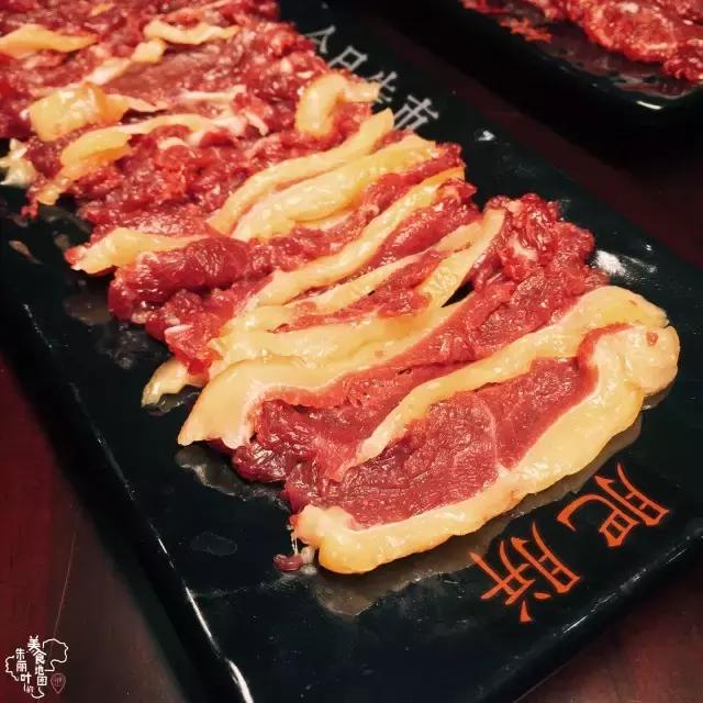 一年3家店！这家火爆的潮牛又来占领岳阳街啦！