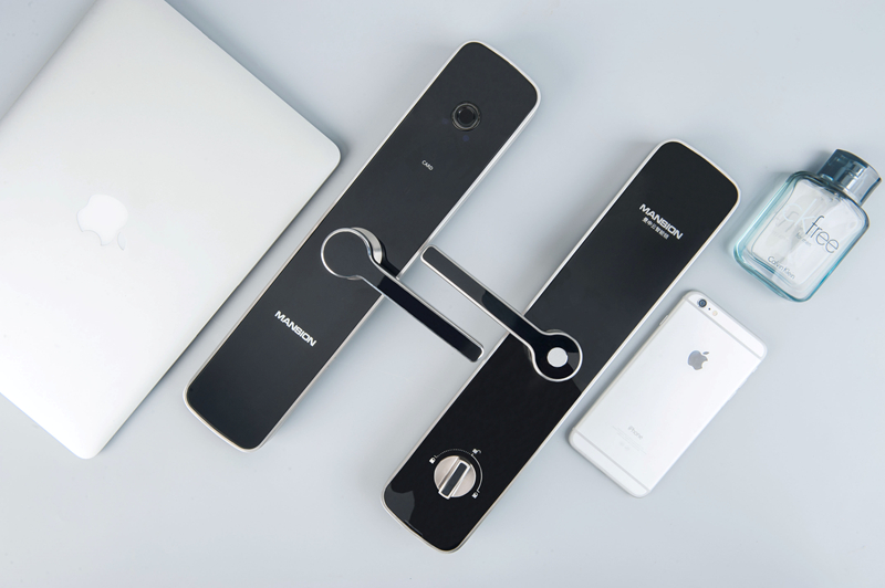 普通指纹锁怎么接入智能家居系统,智能家居加指纹锁能得到什么效果