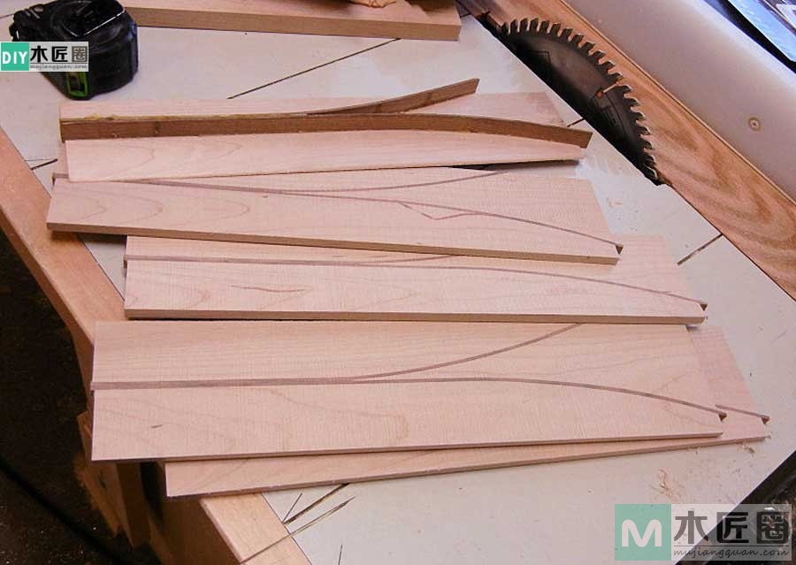 如何diy花瓶,怎样用塑料瓶做插花的花瓶