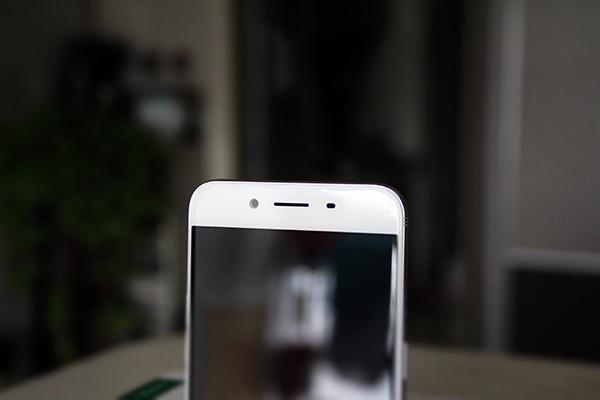 oppor9s用三年充电测试,oppor9实测充电5分钟