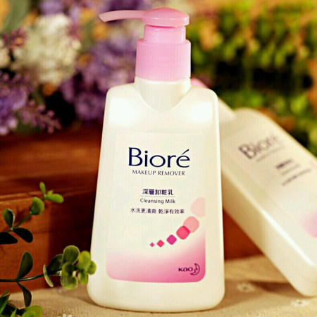 卸妆油和卸妆水的区别敏感痘肌,卸妆油卸妆和洗面奶有什么区别