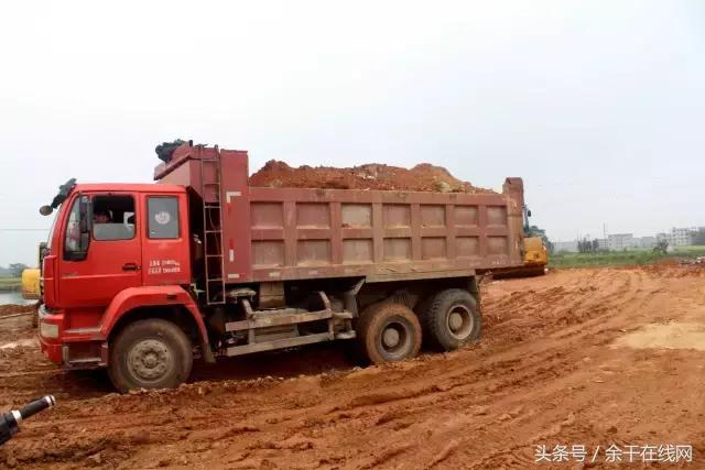 余干实验小学在哪,余干县第三小学会搬迁吗