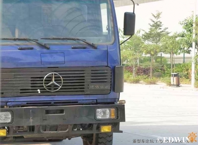 奔驰国产大卡车,奔驰卡车和国产卡车