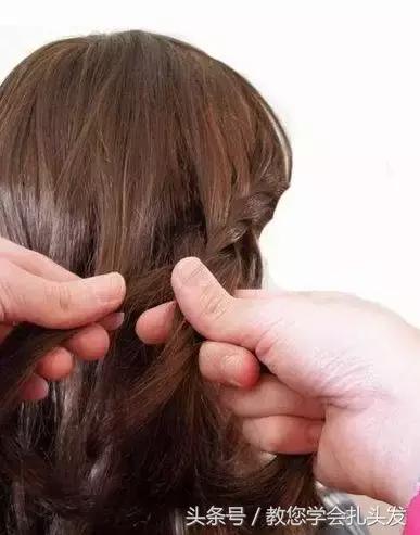 大蝴蝶结头饰发型小清新,蝴蝶结头饰搭配什么发型好看短发