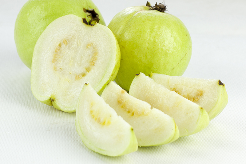 加工肉被世卫组织列为最高风险致癌物！一颗番石榴清除18根香肠