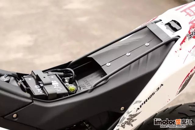 阿普利亚apriliagpr150测评,脱颖而出的车