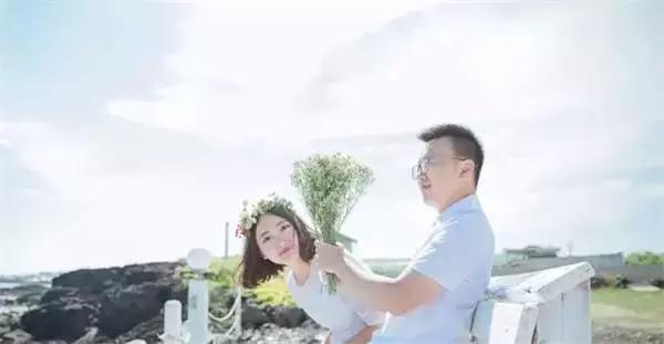 再见吧影楼风！豆瓣女神扛着相机在济州岛自拍清新婚纱照丨梦婚礼