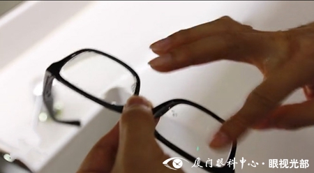 镜架调整最好的方法,如何调整很硬的镜架