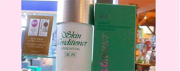 适合干敏皮湿敷的化妆水推荐,一喷就提拉脸部的化妆水