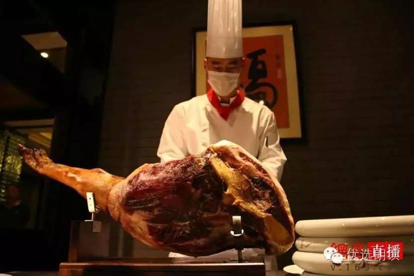 舌尖上的云南第二期:毛主席都夸赞的汽锅鸡是这样做出来的