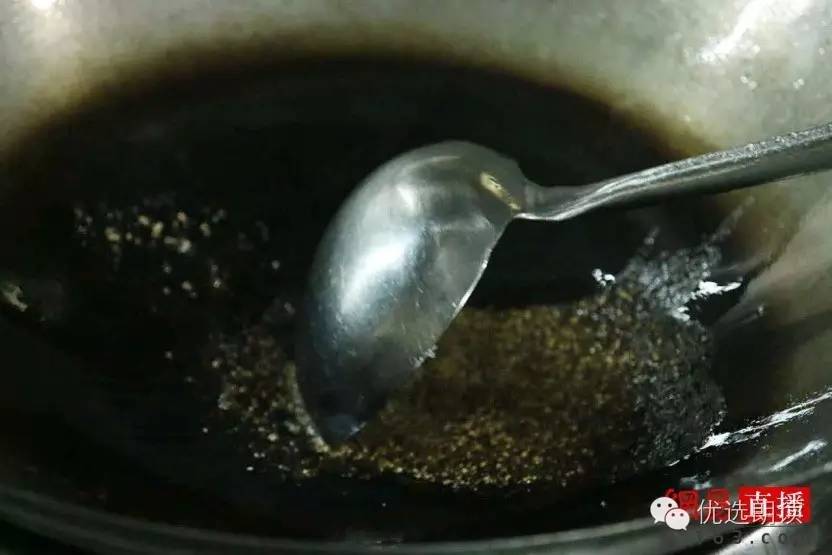 舌尖上的云南第二期:毛主席都夸赞的汽锅鸡是这样做出来的