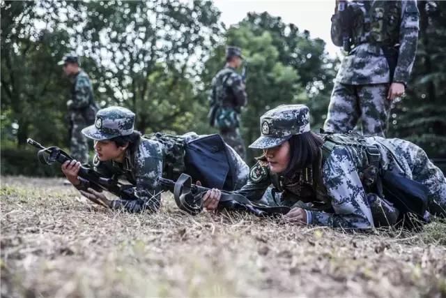 军校“老司机”，带你一同预热南政生活