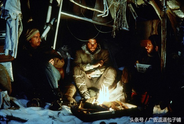 强烈推荐十部野外求生类电影 (关于野外求生生存的电影)