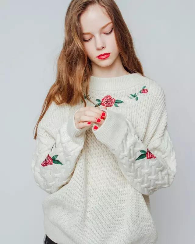 100元以下的毛衣,100多元的毛衣舒服不扎人好看的